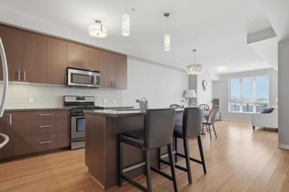 210 6077 London Road, Richmond, BC, Richmond — Apartment/Condo for sale
