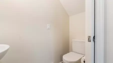 Walk-In Closet Photo of 8 3728 Thurston Street, Burnaby, BC