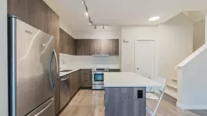 8 3728 Thurston Street, Burnaby, BC