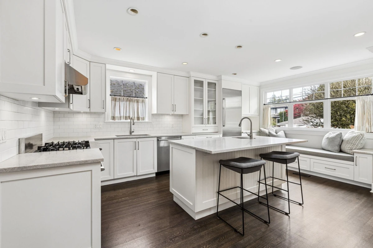Family Room Photo of 2859 W 33rd Avenue, Vancouver, BC