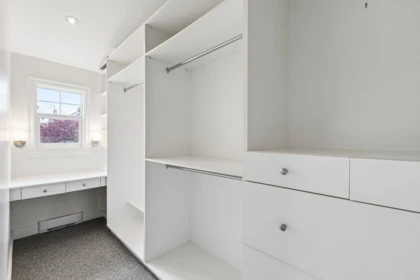 Entry Foyer Photo of 2859 W 33rd Avenue, Vancouver, BC