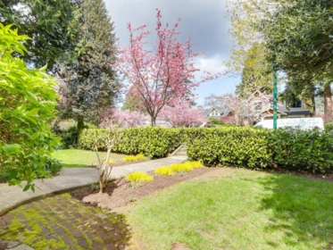 Hot Tub / Spa Photo of 3436 W 37th Avenue, Vancouver, BC