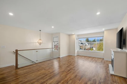 Kitchen Photo of 19416 123 Avenue, Pitt Meadows, BC
