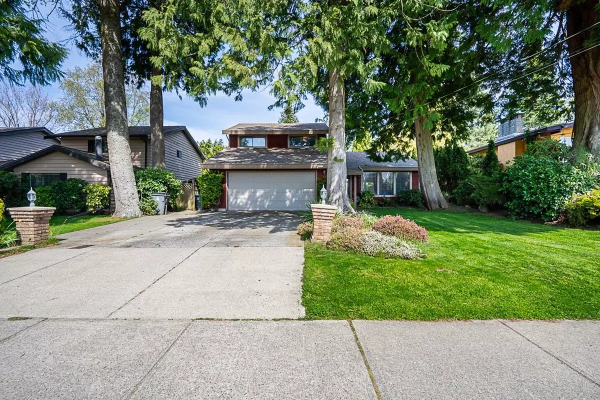 Exterior Rear Photo of 13519 15 Avenue, Surrey, BC
