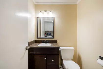 Office / Den Photo of 13519 15 Avenue, Surrey, BC