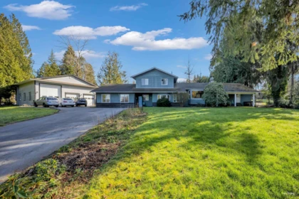 Laundry Room Photo of 12580 243 Street, Maple Ridge, BC