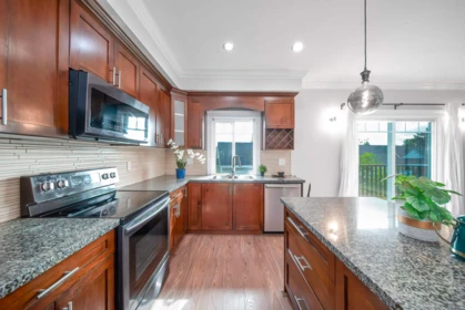 Guest Bathroom Photo of 14 8358 121a Street, Surrey, BC