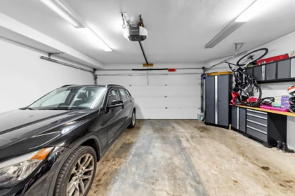 Hot Tub / Spa Photo of 18 7500 Cumberland Street, Burnaby, BC