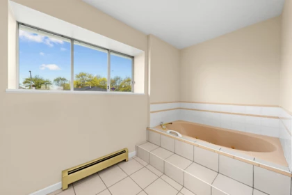 Laundry Room Photo of 3555 Mckay Drive, Richmond, BC