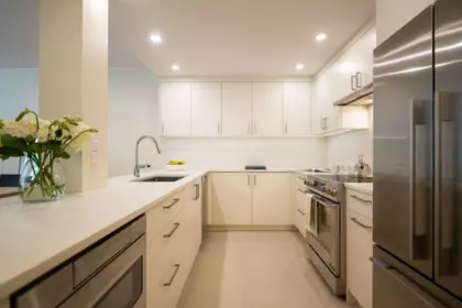 311 4900 Cartier Street, Vancouver, BC, Vancouver — Apartment/Condo for sale
