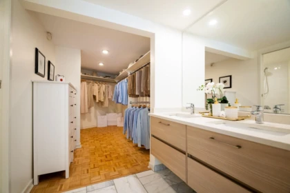 Walk-In Closet Photo of 311 4900 Cartier Street, Vancouver, BC