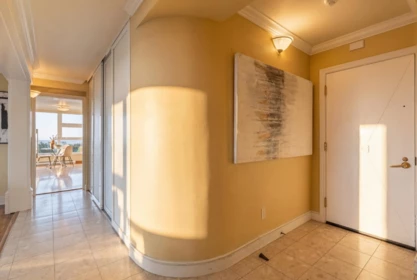Entry Foyer Photo of 903 2350 W 39th Avenue, Vancouver, BC