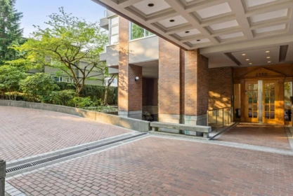 Hot Tub / Spa Photo of 903 2350 W 39th Avenue, Vancouver, BC