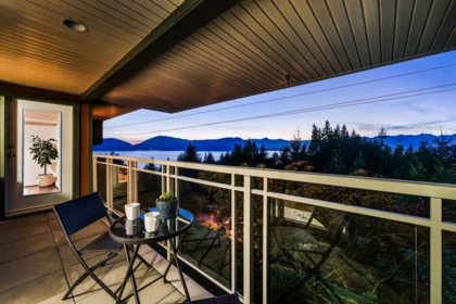 Garden / Landscaping Photo of 8519 Seascape Drive, West Vancouver, BC