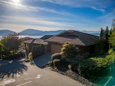 8519 Seascape Drive, West Vancouver, BC, West Vancouver — Townhouse for sale