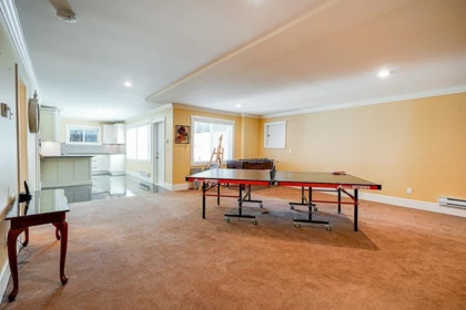 Mudroom Photo of 17268 4 Avenue, Surrey, BC
