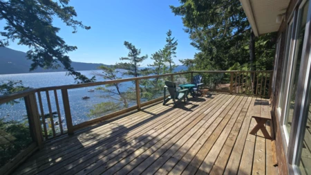Outdoor Deck Photo of 65 Esplanade Road, Keats Island, BC