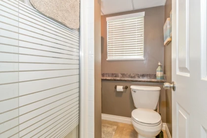 Entry Foyer Photo of 6154 171a Street, Surrey, BC