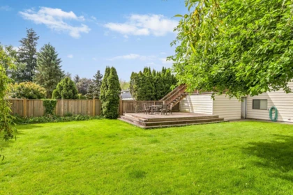 Swimming Pool Photo of 6154 171a Street, Surrey, BC