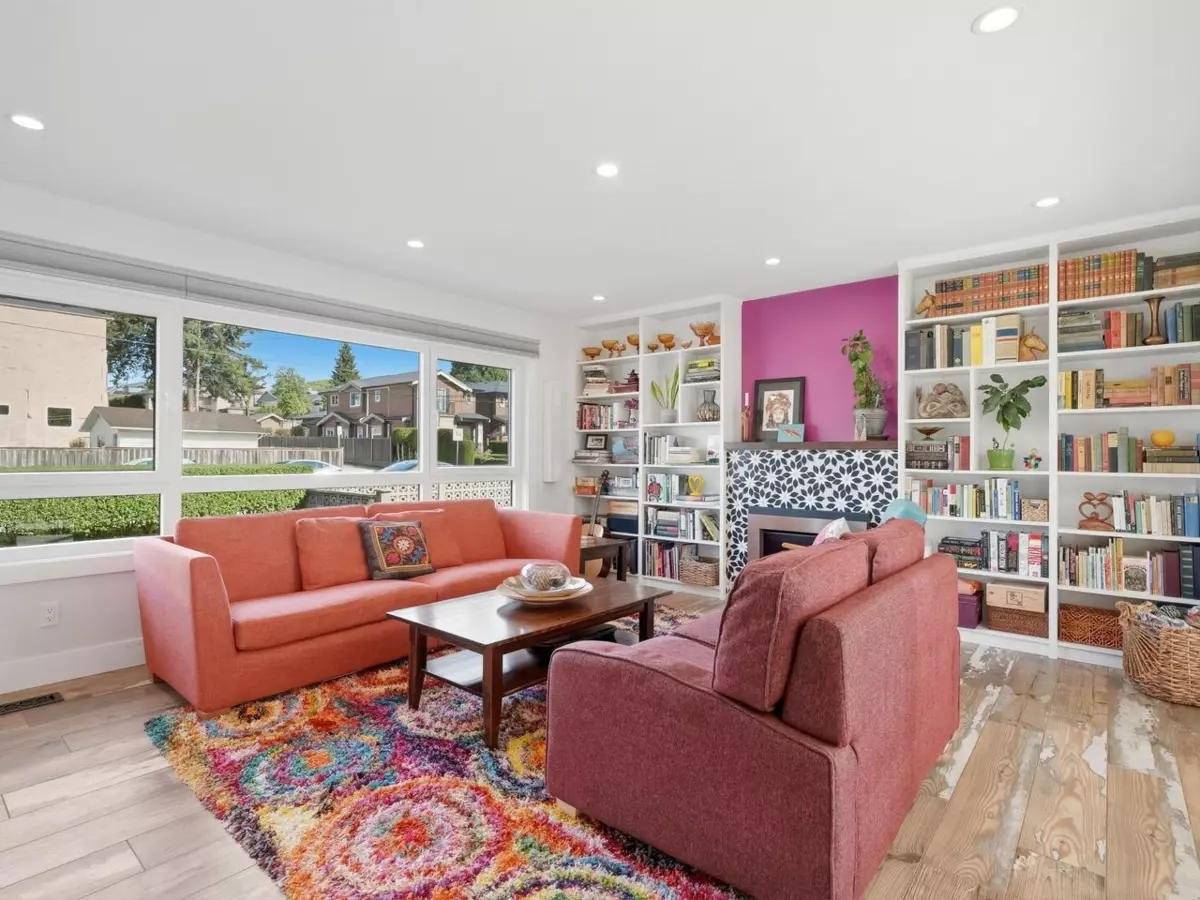 Family Room Photo of 7514 12th Avenue, Burnaby, BC