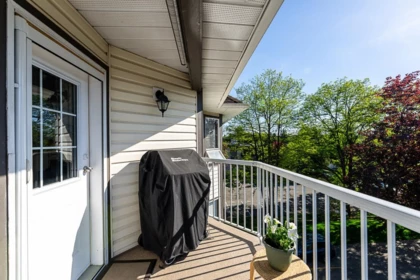 Staircase Photo of 320 5710 201 Street, Langley, BC