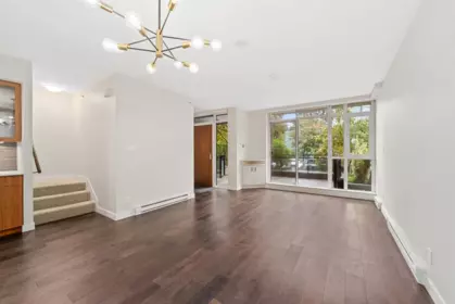 2389 Scotia Street, Vancouver, BC, Vancouver — Townhouse for sale
