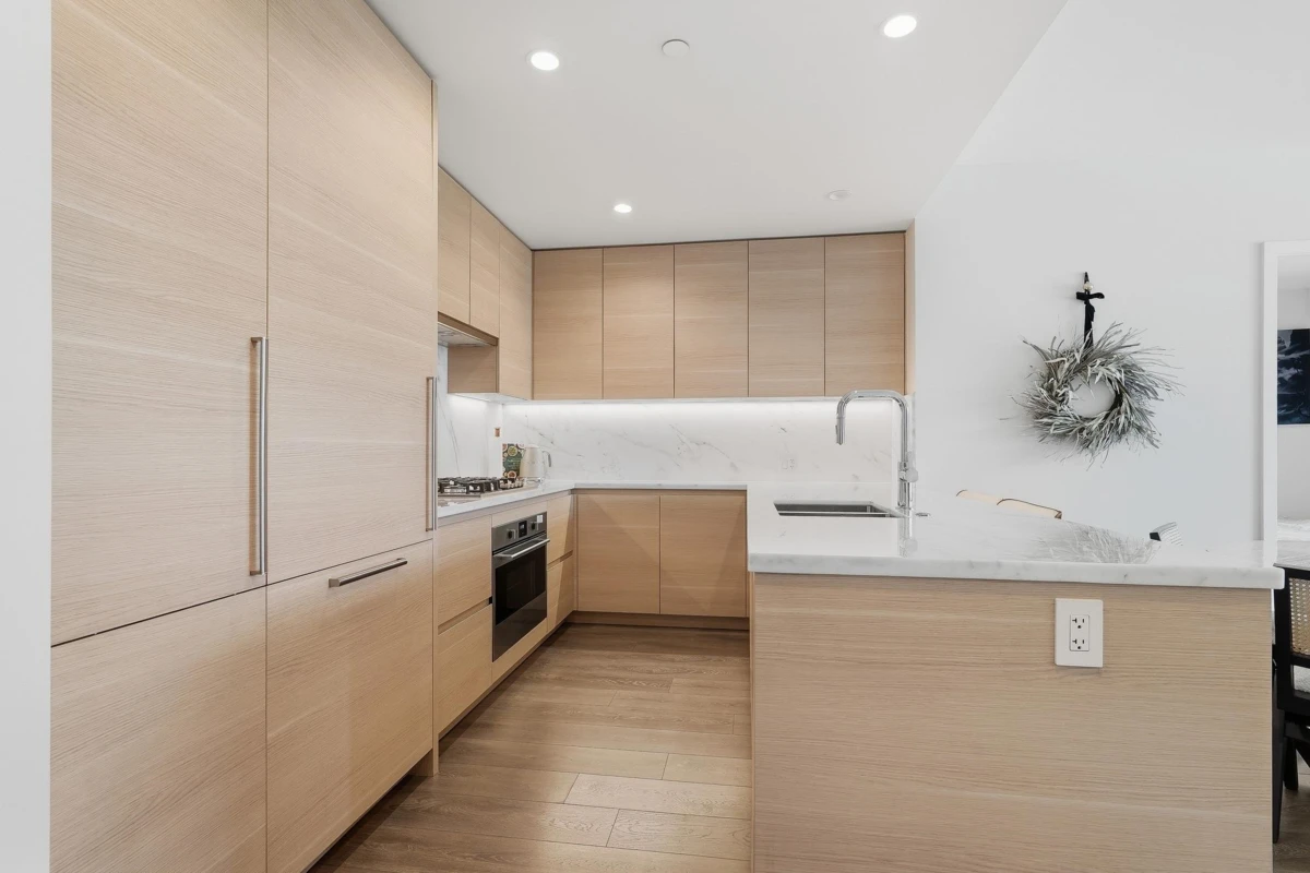 Dining Area Photo of 2101 305 Morrissey Road, Port Moody, BC