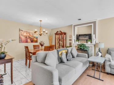 3735-39 Dominion Street, Burnaby, BC, Burnaby — Duplex for sale