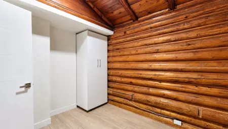 Hallway Photo of 1370 Prairie Avenue, Port Coquitlam, BC