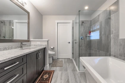 Entry Foyer Photo of 3565 Sheffield Avenue, Coquitlam, BC