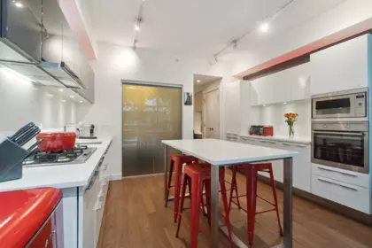 225 108 E 1st Avenue, Vancouver, BC, Vancouver — Apartment/Condo for sale