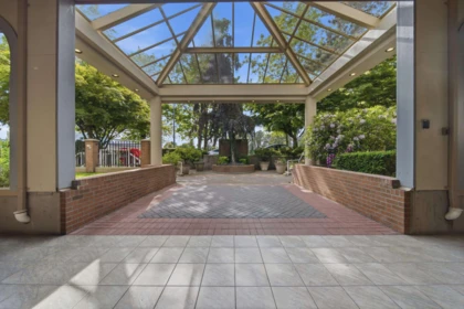 203 7326 Antrim Avenue, Burnaby, BC, Burnaby — Apartment/Condo for sale
