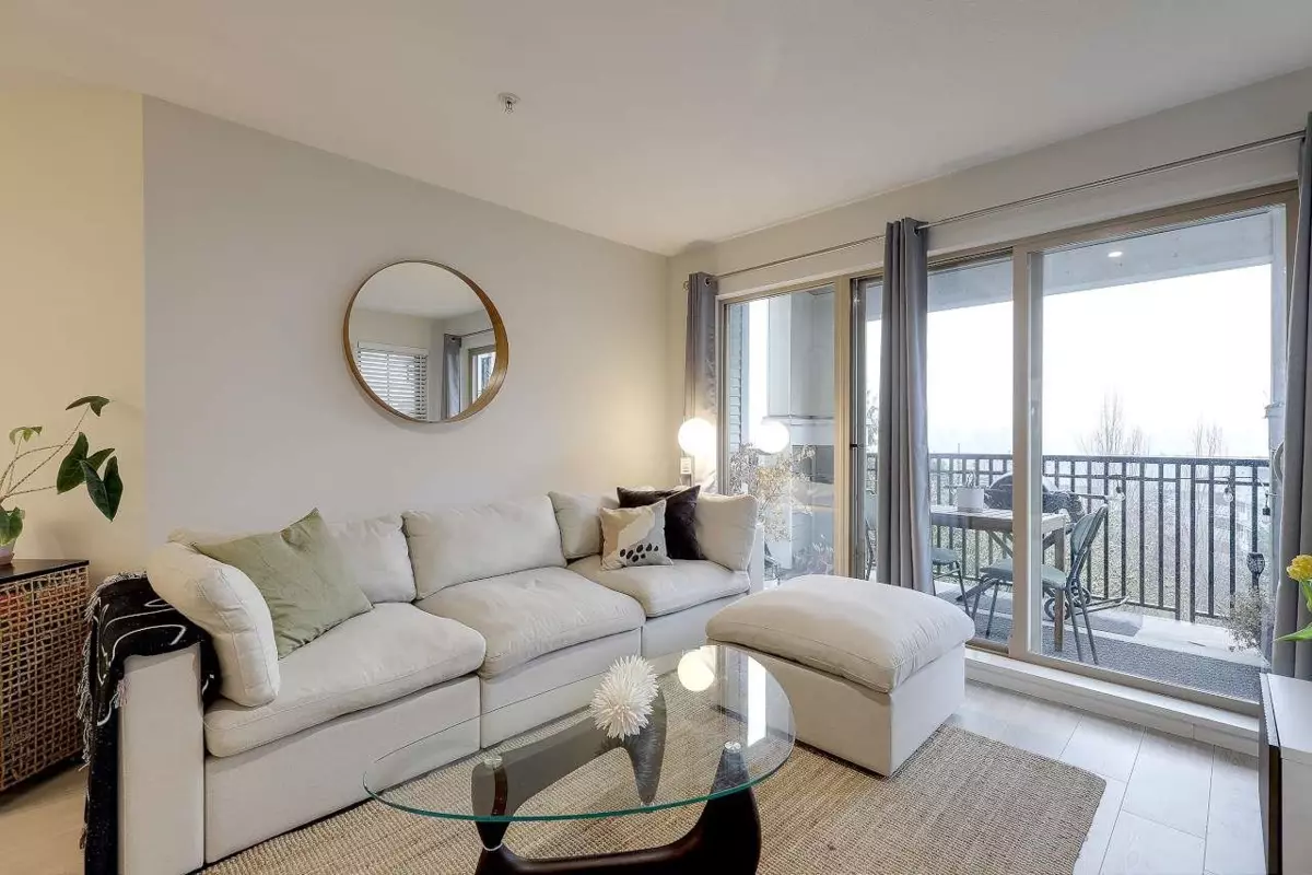Family Room Photo of 311 2088 Beta Avenue, Burnaby, BC