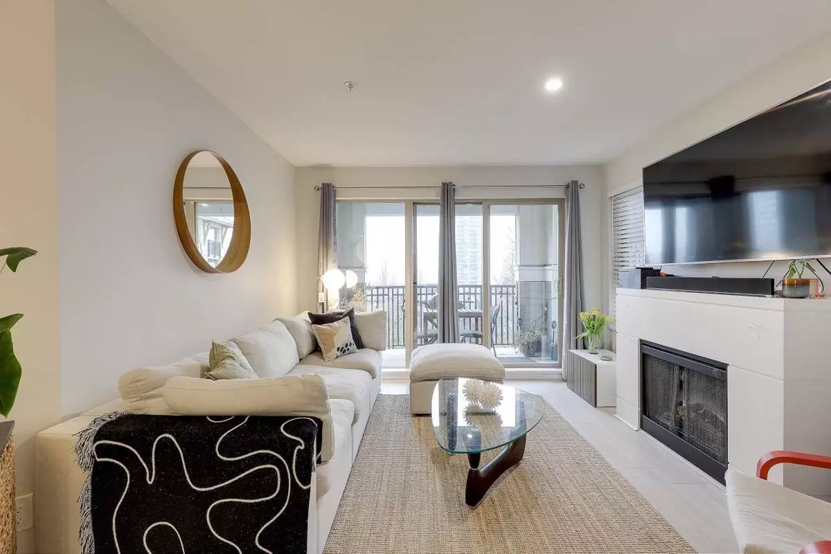 Living Room Photo of 311 2088 Beta Avenue, Burnaby, BC
