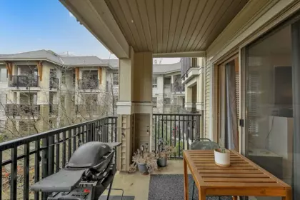 Breakfast Nook Photo of 311 2088 Beta Avenue, Burnaby, BC
