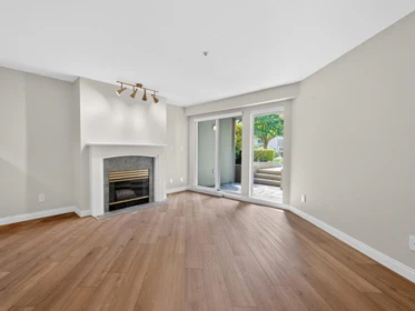 109 8460 Jellicoe Street, Vancouver, BC, Vancouver — Apartment/Condo for sale