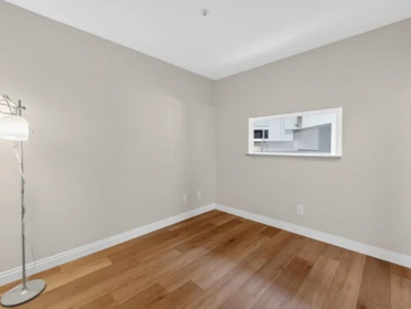 Primary Bathroom Photo of 109 8460 Jellicoe Street, Vancouver, BC