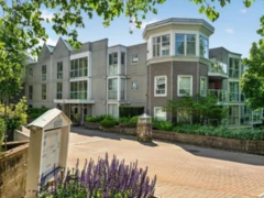 109 8460 Jellicoe Street, Vancouver, BC