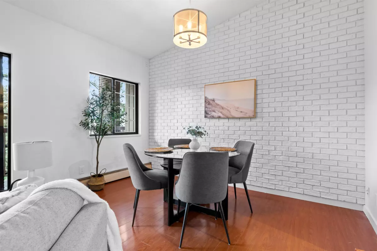 Family Room Photo of 340 8500 Ackroyd Road, Richmond, BC