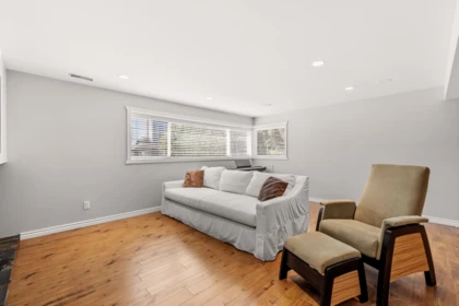 Basement Recreation Room Photo of 525 Appian Way, Coquitlam, BC