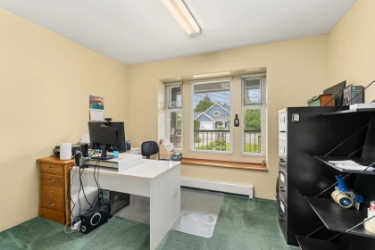 Laundry Room Photo of 5287 Crescent Drive, Delta, BC