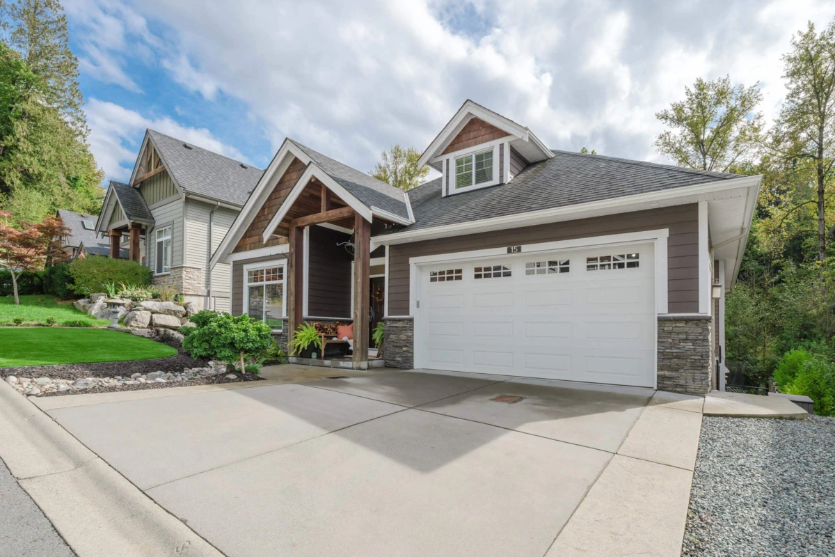 Exterior Rear Photo of 15 35259 Straiton Road, Abbotsford, BC