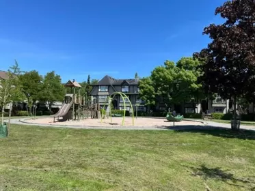 Garden / Landscaping Photo of 61 3711 Robson Court, Richmond, BC