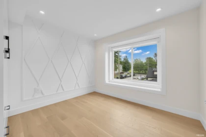 Powder Room Photo of 1620 E 53rd Avenue, Vancouver, BC