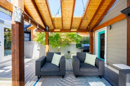 Hot Tub / Spa Photo of 17456 2a Avenue, Surrey, BC