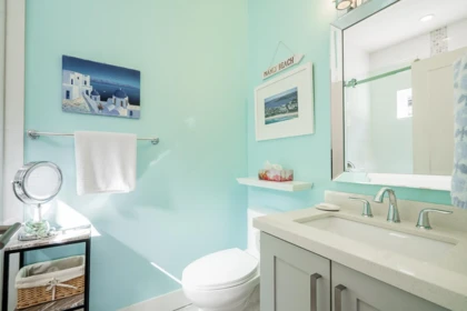 Mudroom Photo of 17456 2a Avenue, Surrey, BC