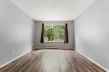 Powder Room Photo of 233 32830 George Ferguson Way, Abbotsford, BC