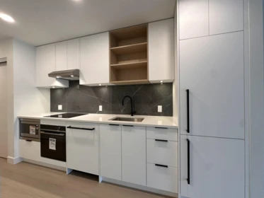 Kitchen Island Photo of 420 422 E 3rd Street, North Vancouver, BC