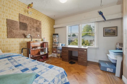 Aerial View of 433 E 48th Avenue, Vancouver, BC