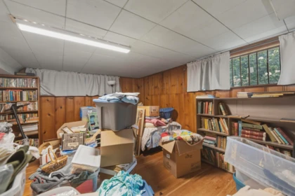 Garage Interior Photo of 433 E 48th Avenue, Vancouver, BC